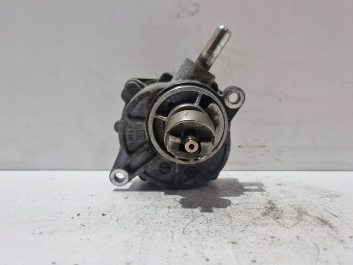 Насос Вакуумный LA1231052 Mercedes Vito W639 Sprinter W906, фото 1
