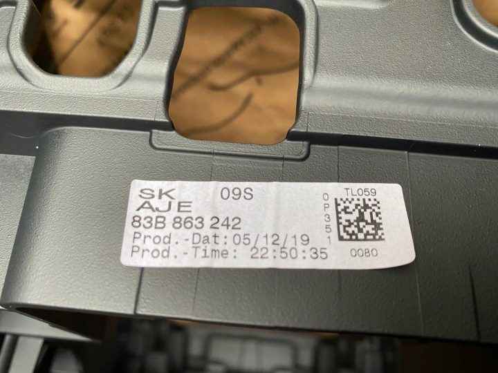 Audi Q3 83A SB 18 л.с. Защита Верхняя Тоннеля LED 83b863242 / 83b857925b, фото 7