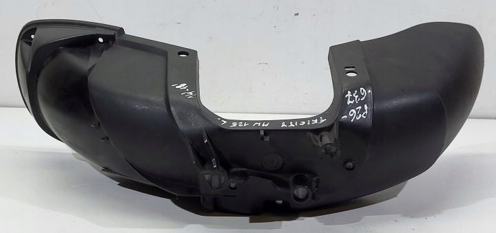 Крыло левое обтекатель подкрылок Yamaha Tricity 125 2CM-F1552-00, фото 4