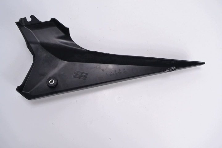 Вставка левая обтекатель YAMAHA XJ6 DIVERSION 09-17, фото 6