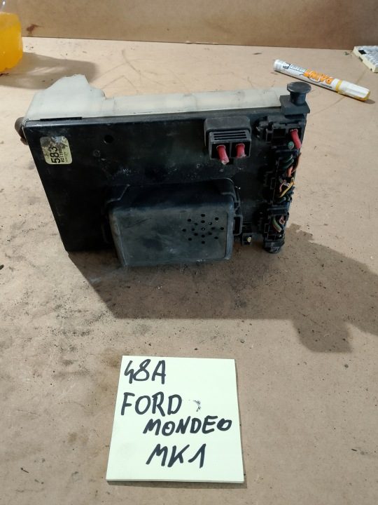 Ford Mondeo MK1 Fuse бокс блок предохранителей, фото 2