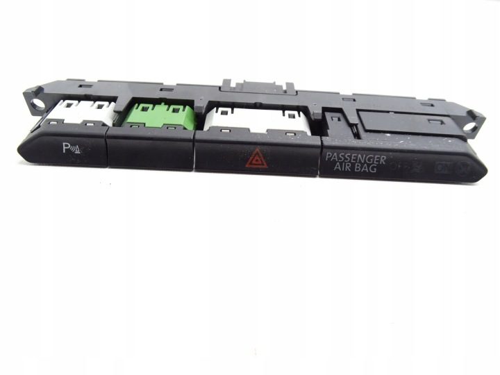 КНОПКА ПАНЕЛЬ ПЕРЕКЛЮЧАТЕЛЬ АВАРИЙНОЙ СИГНАЛИЗАЦИИ VW PASSAT B8 3G0927132A, фото 1