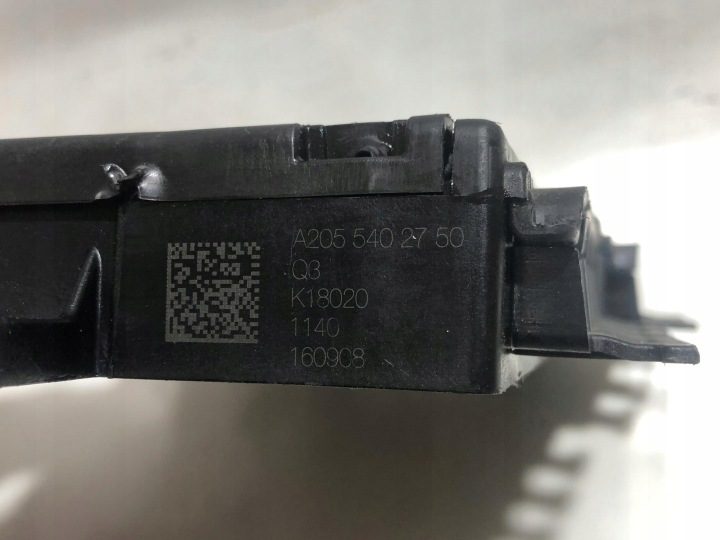 Блок предохранителей Mercedes W205 2055402750, фото 2