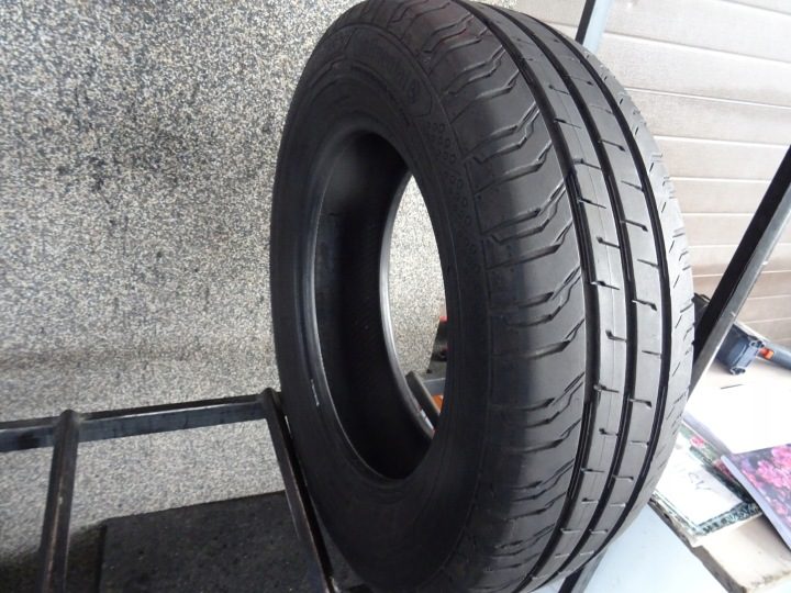 Шина летняя Continental ContiVanContact 100 195/65R15 95 т защита диска, фото 2