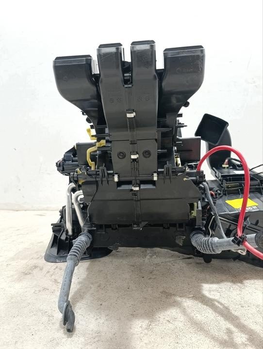 Корпус вентилятора A1678300405 Mercedes-Benz GLE 2022, фото 11