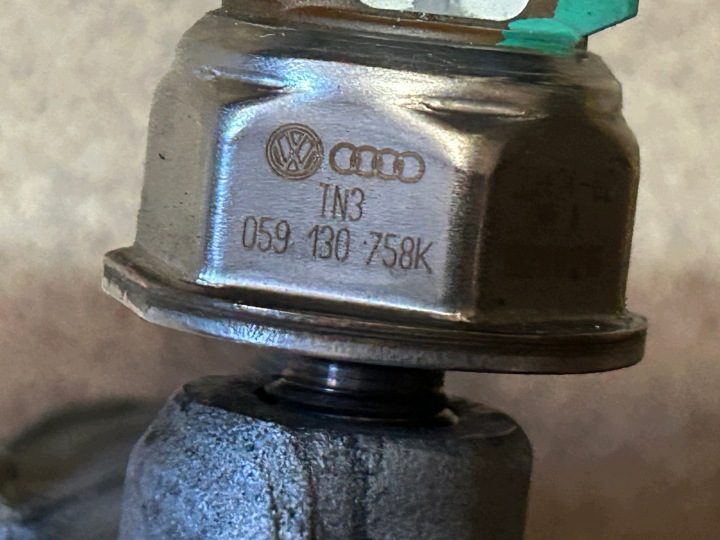 МОЛДИНГ ДАТЧИК ДАВЛЕНИЯ ТОПЛИВА AUDI A4 B8 A5 8T A6 C6 РЕСТАЙЛИНГ 2.7 3.0 TDI, фото 8
