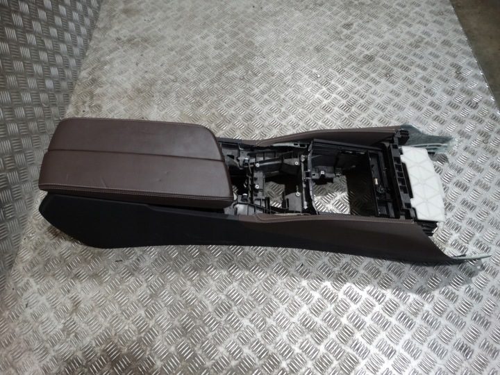 Подлокотник центральный тоннель BMW G30 G31 Mocca 1, фото 1