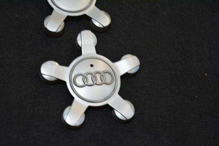 Крышка Audi OE 10 мм Audi 8R0601165, фото 3