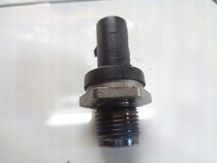 Mercedes 2.0 3.0CDI датчик топлива 0281002843, фото 1