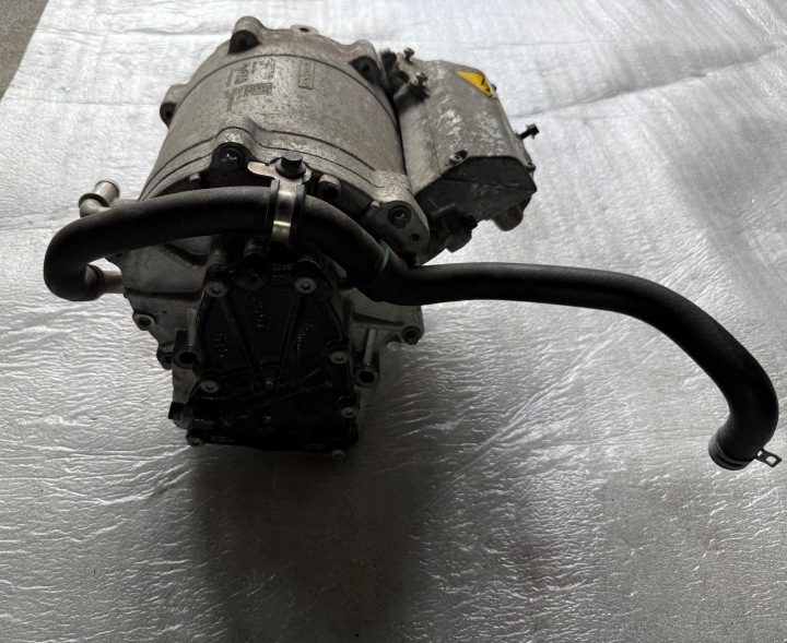 ДВИГАТЕЛЬ ЭЛЕКТРИЧЕСКИЙ VOLVO XC40 PLUG IN 1.5 ГИБРИД 2018 - 2026, фото 6