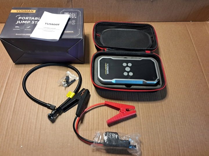 YUSMAN Повербанк С Функцией пуска И Kompresorem 6000A 150 PSI Фонарик LCD, фото 2