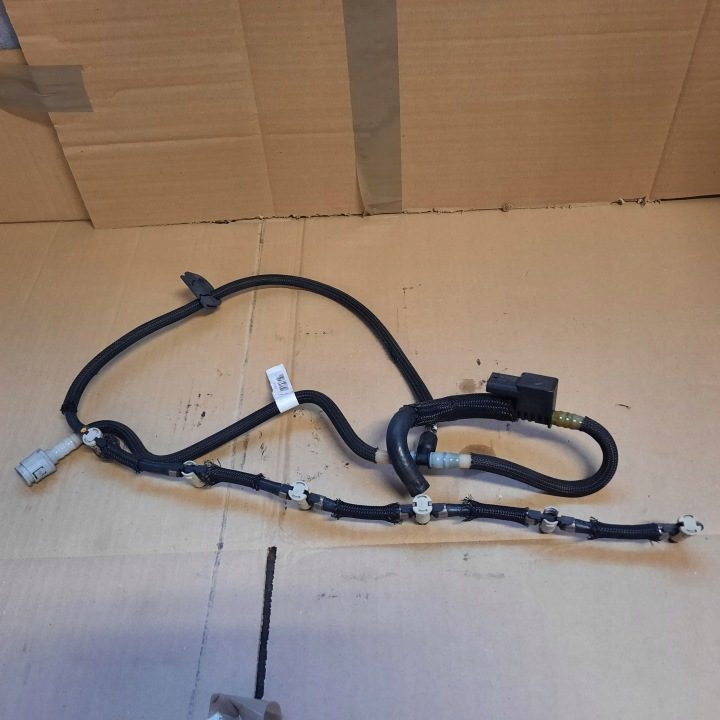 BMW f10 f11 2.0d n47 топливная трубка клапан топлива 7810784 7802243, фото 1