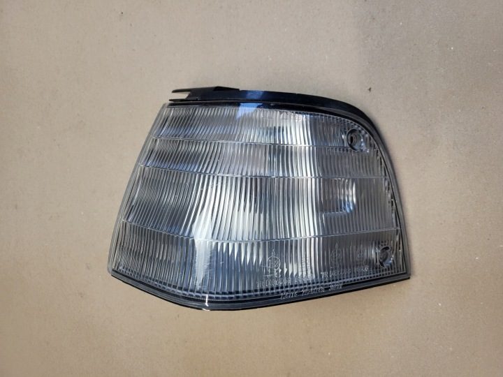 ПОВОРОТНИК ФАРА ПЕРЕДНЯЯ ЛЕВАЯ MAZDA 323 BF 3 OE KOITO, фото 1