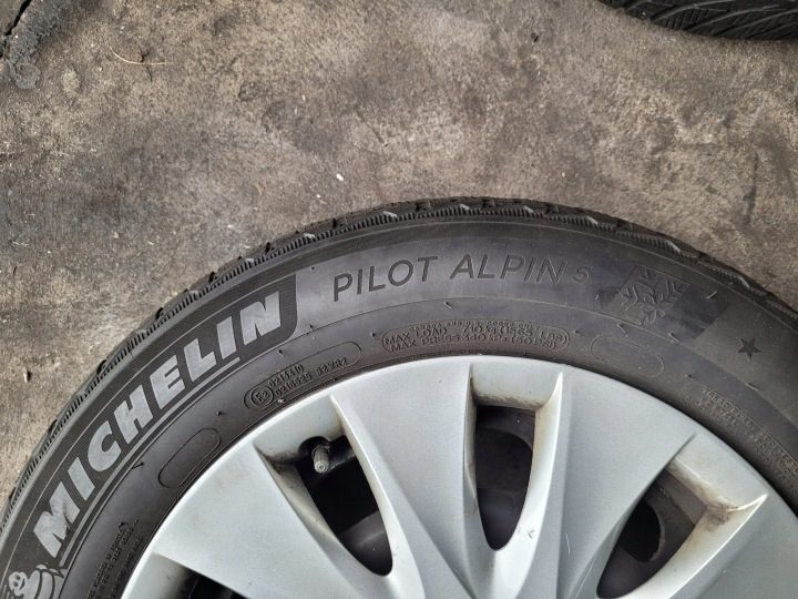 Шина зимняя Michelin Alpin 5 205/60R16 96 H сцепление на снегу (3PMSF), усилитель (XL), фото 8
