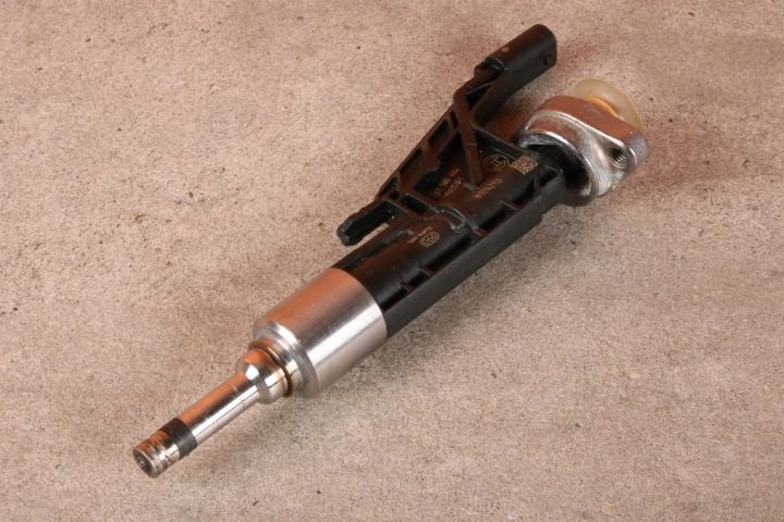 BMW F30 F31 G20 G30 G31 X1 F48 X3 G01 ФОРСУНКА БЕНЗИН 8625396, фото 3