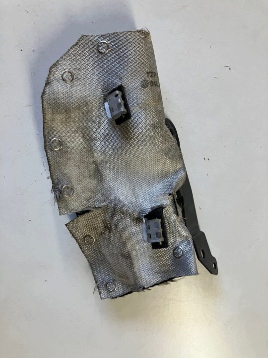 Крепление защита датчиков DPF 1.6 TDI Seat Arona 6F9 04L971461N, фото 1