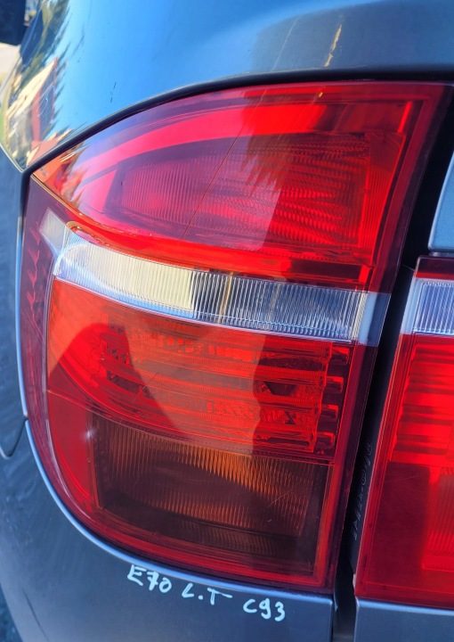 ФОНАРЬ В КРЫЛО ЛЕВОЕ ЗАДНЕЕ BMW E70 C93, фото 1