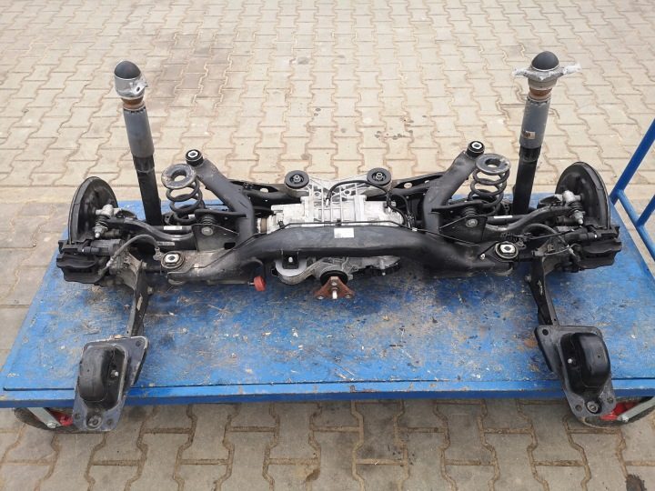 AUDI RS3 8Y ПОДВЕСКА ЗАДНЯЯ В СБОРЕ 2.5 TFSI 08E525010M ХЭТЧБЕК 23 г., фото 1