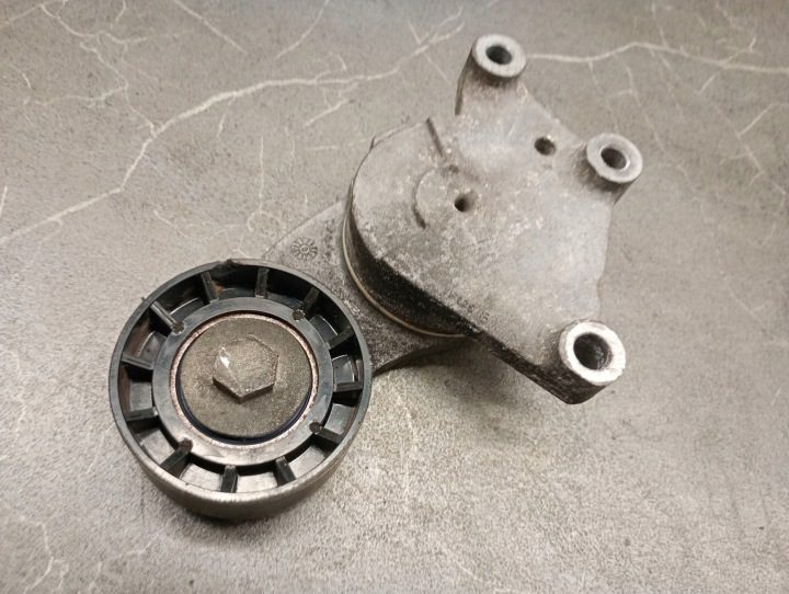 846143 натяжитель ремня f6jd Ford Fiesta mk7 1,4 TDCi 7s6q-6010-ab, фото 3