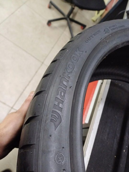 Шина летняя Hankook Ventus S1 evo3 K127 235/35R20 92 Y защита диска, усилитель (XL), фото 3