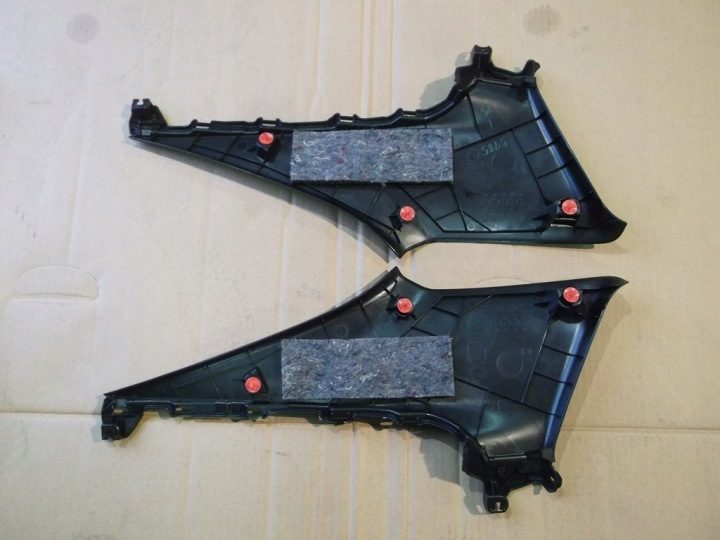 TOYOTA PRIUS IV НАКЛАДКА СТОЙКИ ЗАДНЯЯ, фото 2