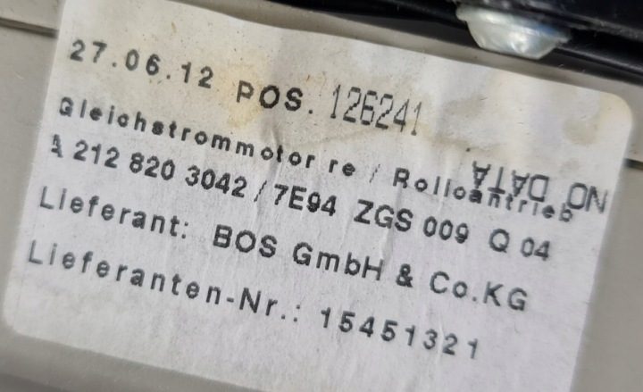 Направляющая шторки правая задняя Mercedes W212 A2128203042, фото 2