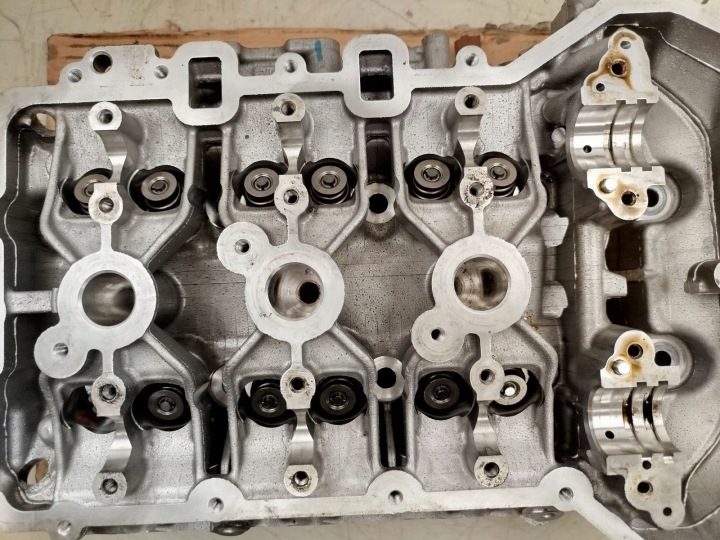 Головка блока цилиндров Citroen Peugeot 9671871510 1608519180 1.2 VTI 2, фото 10