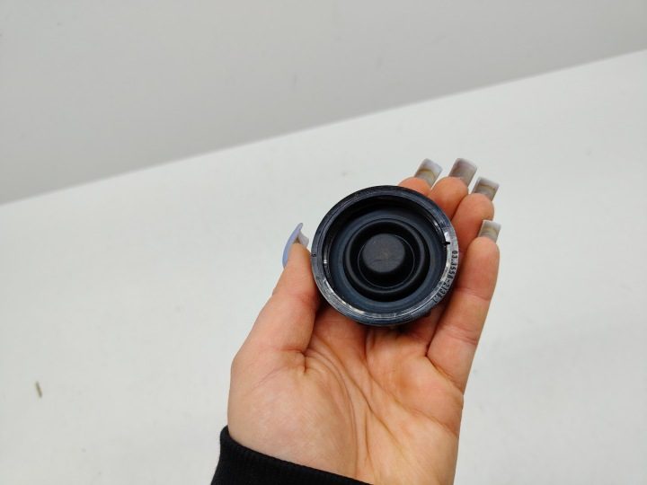 Крышка бака тормозной жидкости VW Transporter T6 / Caravelle 7E0611303D, фото 2