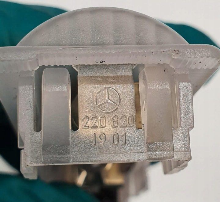 Плафон освещения салона Mercedes W169, фото 3