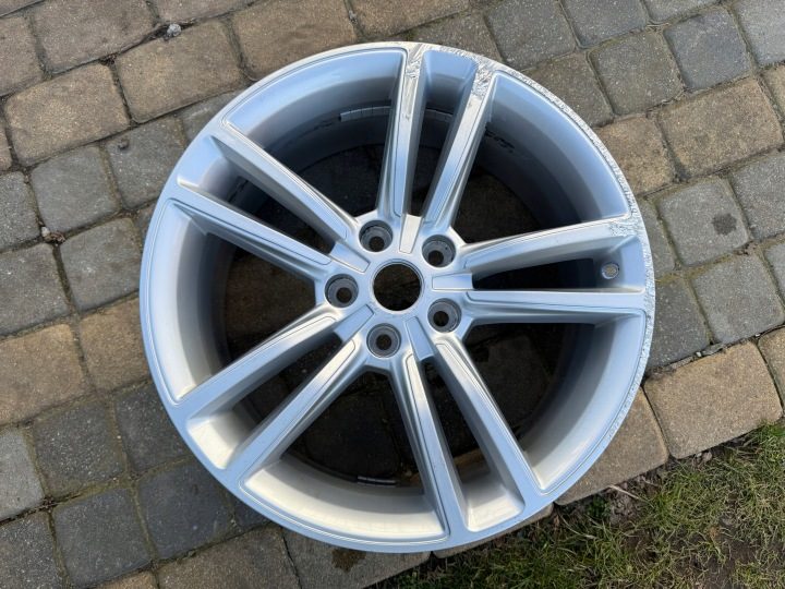 Литой диск TESLA S 8.0" x 19" 5x120 ET 40, фото 2