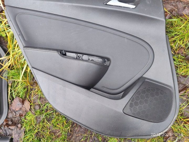 Комплект обшивок Opel Astra J, фото 9