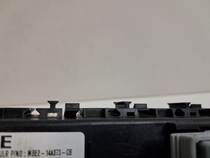 Коробка предохранителей Land Rover Sport L461 M8E2-14A073-CB, фото 3