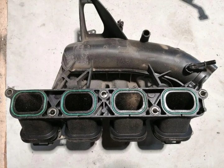 Впускной коллектор FORD ECOSPORT CM5E9424BE 2.0L бензин 104 кВт 2020, фото 1