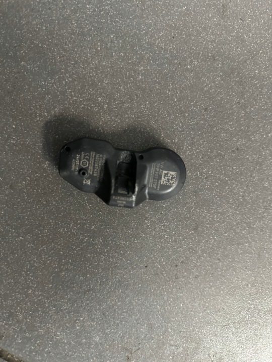 Beru OE Датчик Давления в Шинах TPMS Audi 4F0907275C 7P0907275A 315 МГц, фото 1
