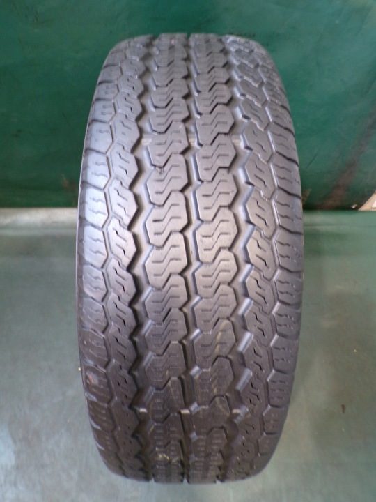 Шина всесезонная Continental VancoFourSeason 205/65R16 107/105 T усилитель (C), фото 2