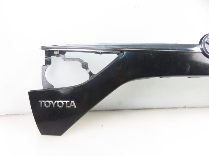 НАКЛАДКА КРЫШКИ TOYOTA AVENSIS седан T27 7681105110 209, фото 3