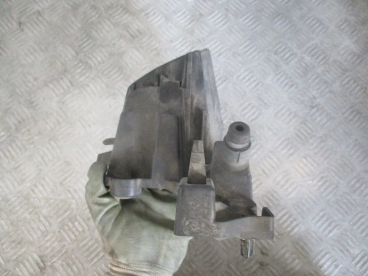 Крепление бампера правое заднее 9687948980 Peugeot 508 1.6 HDI 10-18 R. универсал, фото 8
