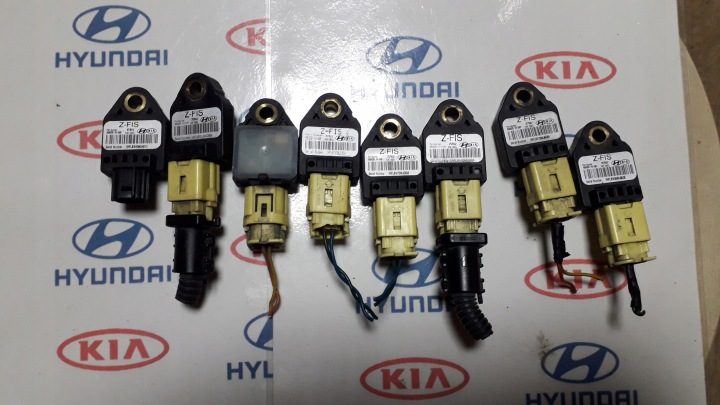 KIA CEED I 06-12 ДАТЧИК УДАРА 95920-1H100, фото 1