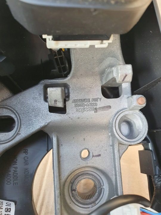 KIA CARENS IV 4 РУЛЬ МУЛЬТИФУНКЦИОНАЛЬНЫЙ КОЖА ЕВРОПА 56100-A4530, фото 3