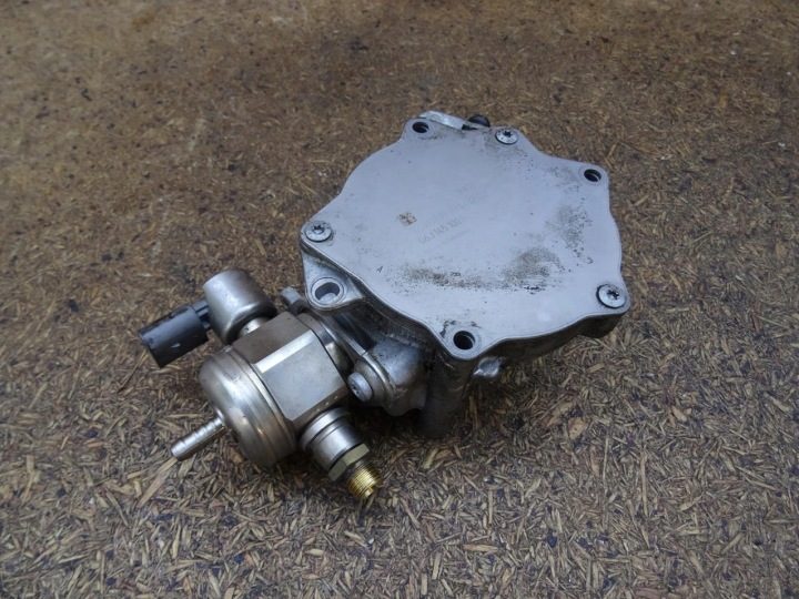 AUDI A5 8T A4 B8 8K 2.0 TFSI CDN НАСОС ВАКУУМНЫЙ 06J145100B 06H127025M, фото 1