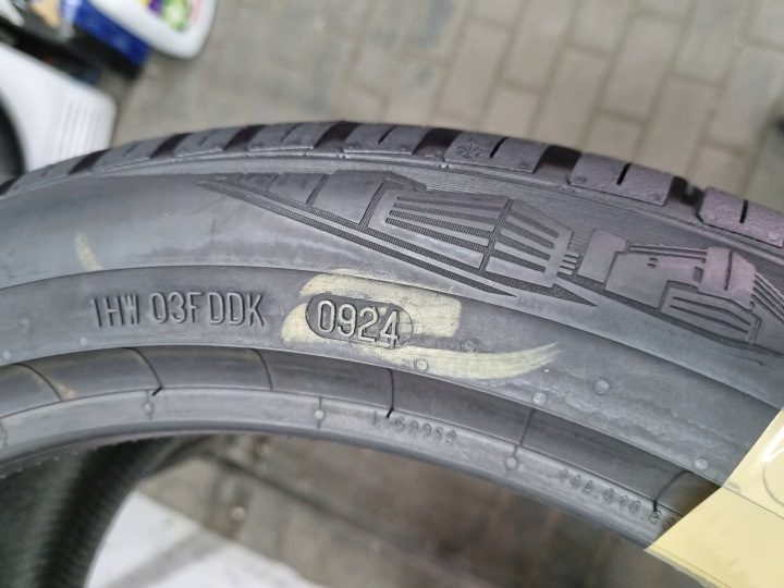 Шина всесезонная Continental AllSeasonContact 245/40R18 97 Y сцепление на снегу (3PMSF), защита диска, усилитель (XL), фото 6