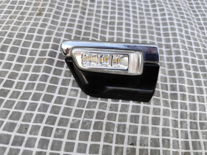 AUDI A8 D3 4E0 S8 02-08 ПОВТОРИТЕЛЬ ПОВОРОТА В КРЫЛО ЛЕВЫЙ ПОВОРОТНИК LED МОЛДИНГ LY9B, фото 1