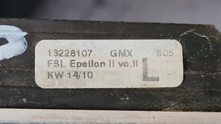 МОЛДИНГ ДВЕРИ ХРОМ ЛЕВЫЙ ПЕРЕДНИЙ ЕВРОПА OPEL INSIGNIA СЕДАН OE 13228107, фото 2
