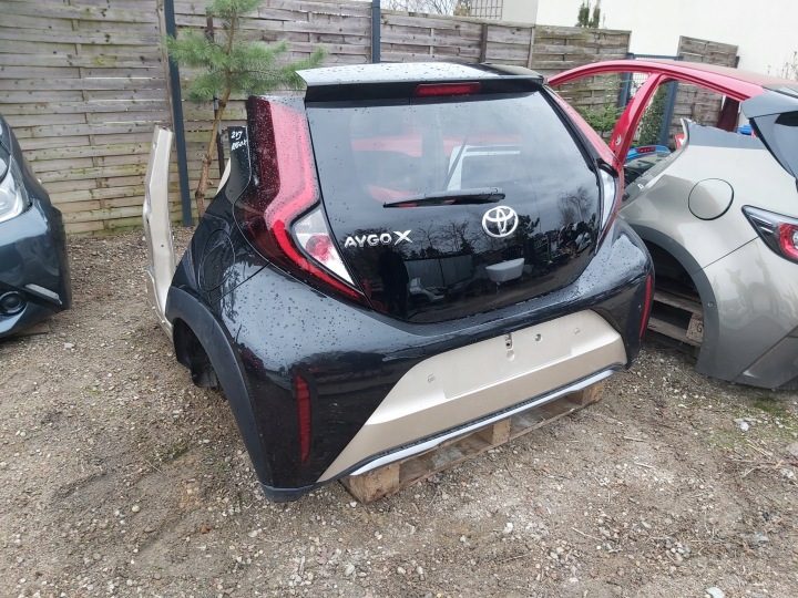 Toyota AYGO II глушитель задний, фото 7