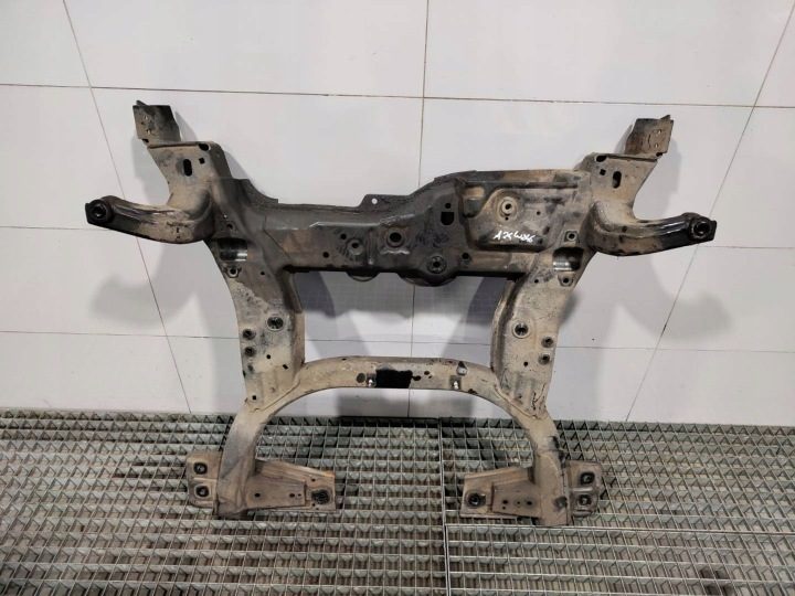 Балка подрамник подвеска передняя Mercedes B-класс W246 W176 CLA W117, фото 1