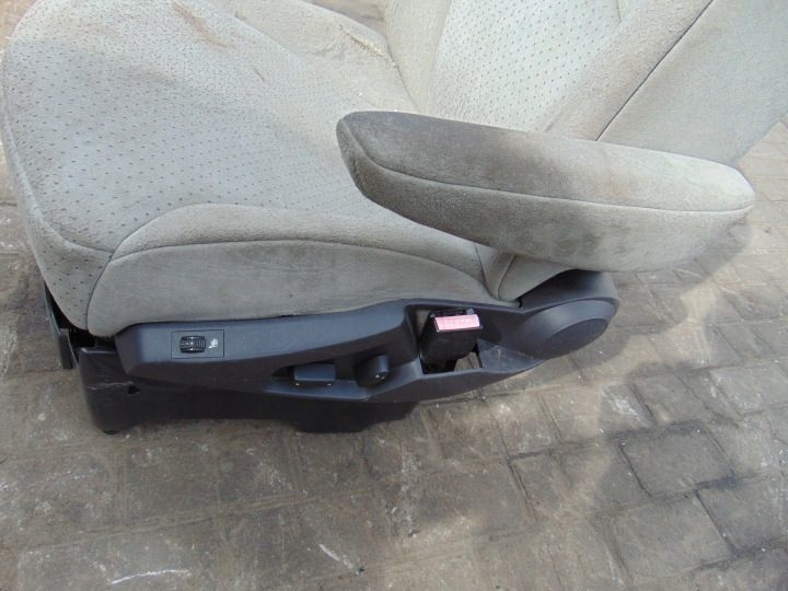 Поворотное сиденье правое переднее Citroen C8 европа, фото 6
