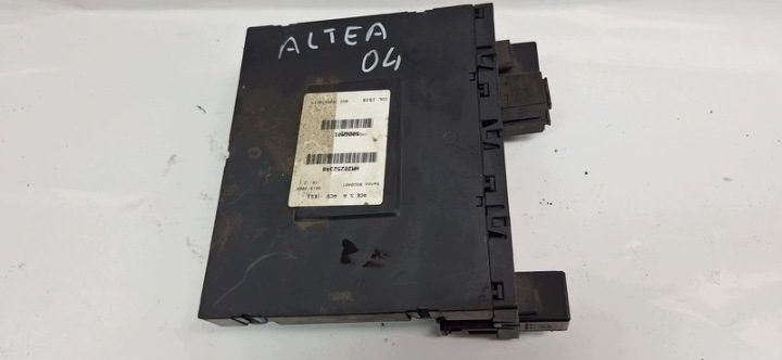 Блок предохранителей Seat Altea 04- 1K0937049T, фото 3