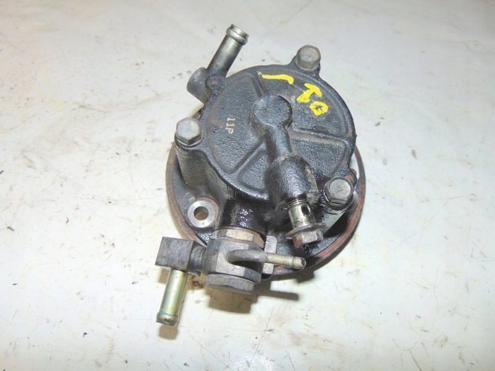 Nissan Primera P11 2.0TD вакуумный насос 14650-2J601, фото 3