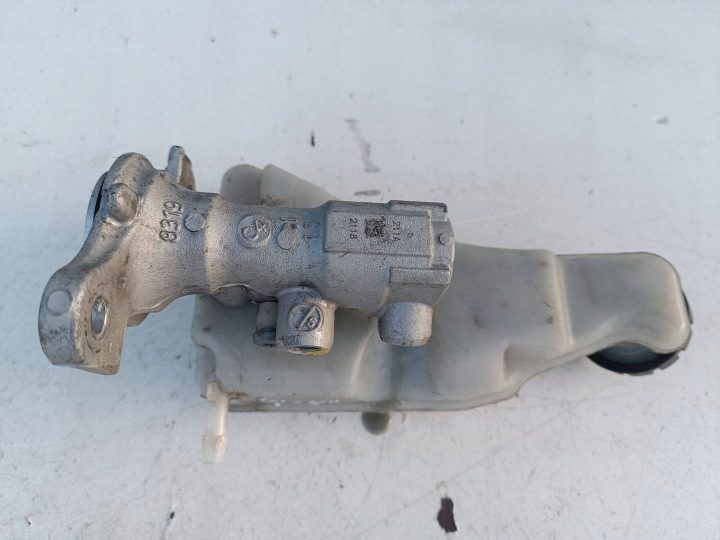 Dacia Sandero II бачок тормозной жидкости 460911794R, фото 2
