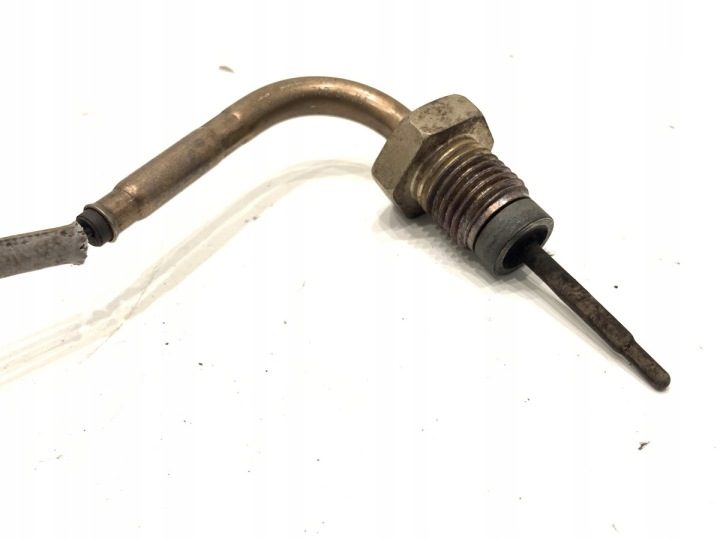 Датчик давления выхлопных газов DPF VW Passat B8 04L906088BL 2.0 150 л.с., фото 2